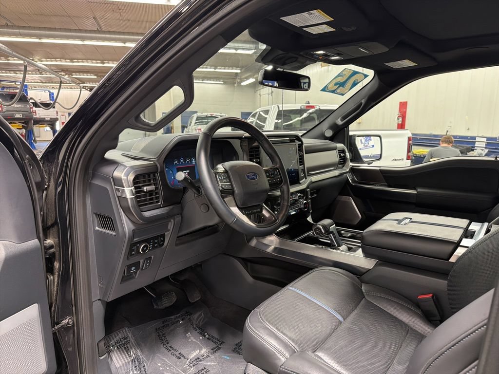 Certified 2025 Ford F150 Platinum AWD/4WD image 15
