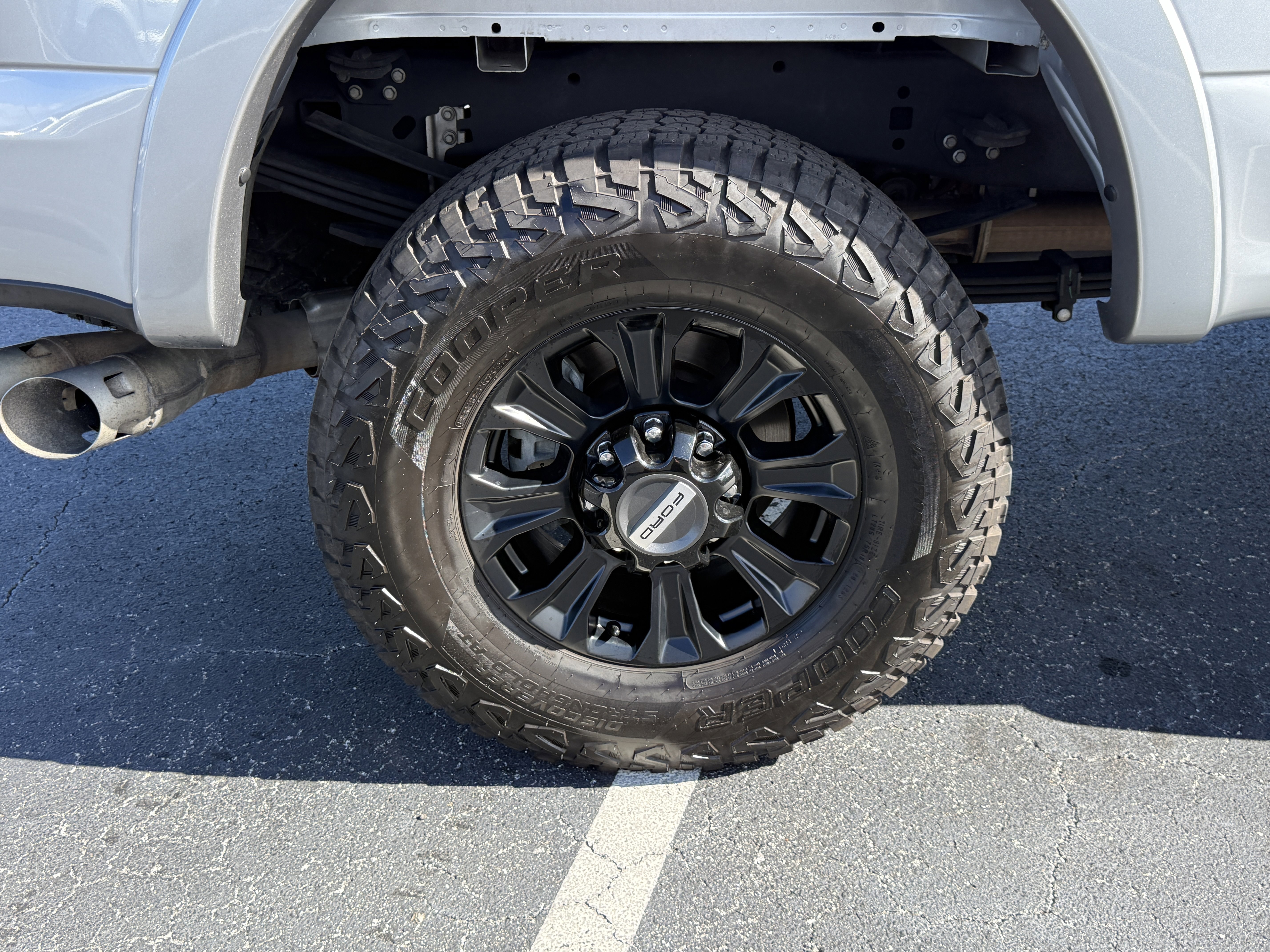 Certified 2022 Ford F250 Lariat w/ Tremor Off-Road Package image 31