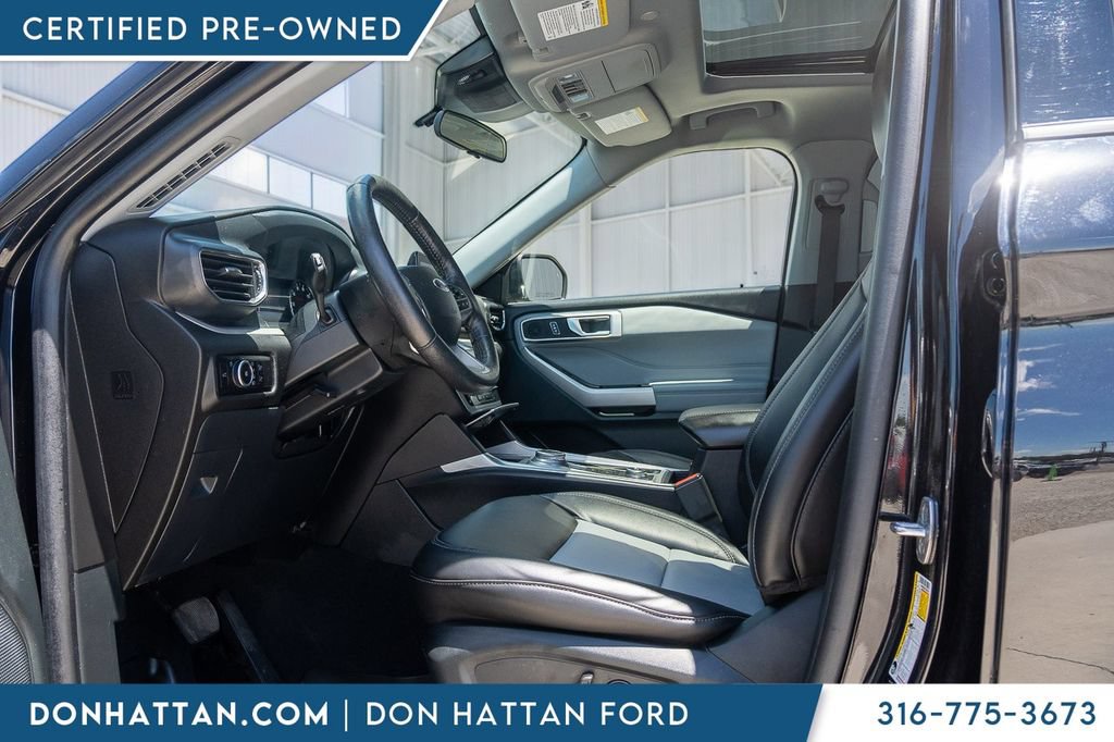 Certified 2023 Ford Explorer XLT w/ Equipment Group 202A AWD/4WD image 19