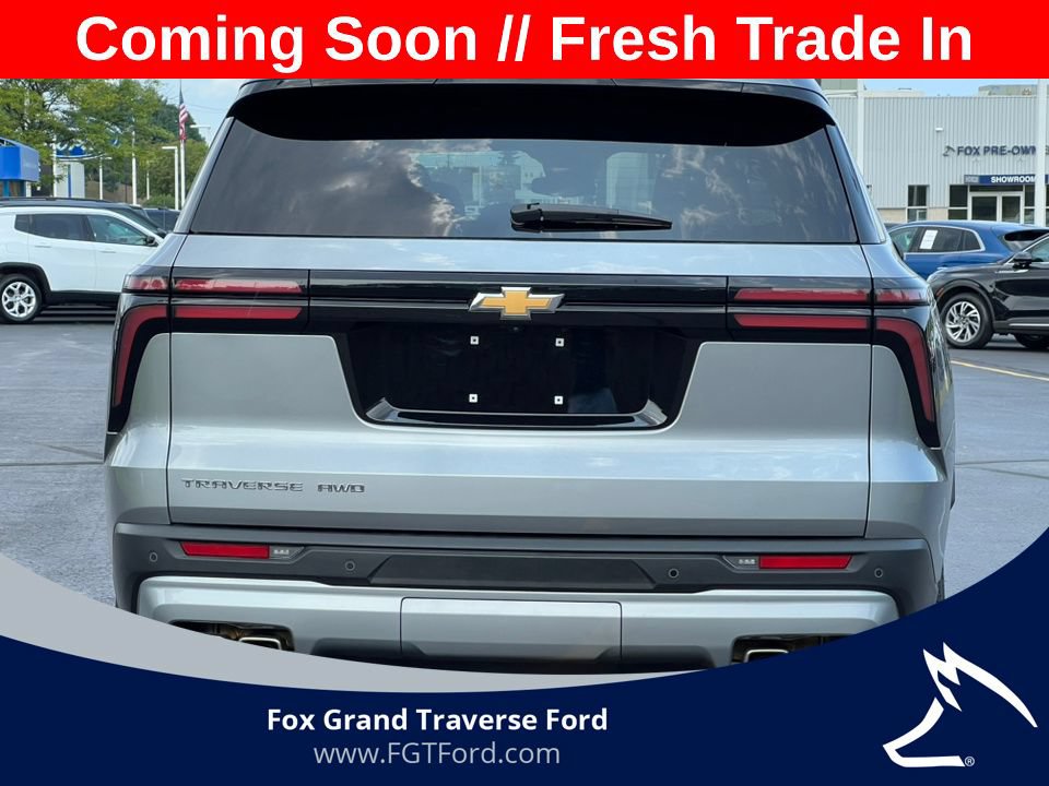Used 2026 Chevrolet Traverse LT AWD/4WD image 38