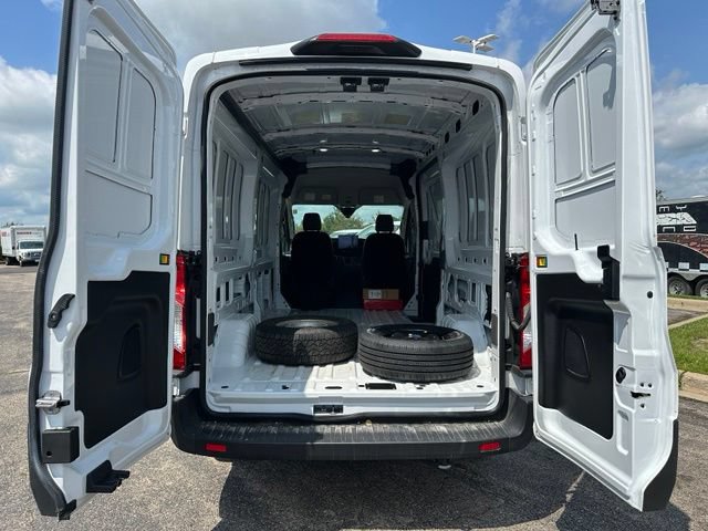 Certified 2023 Ford E-Transit Medium Roof RWD image 12