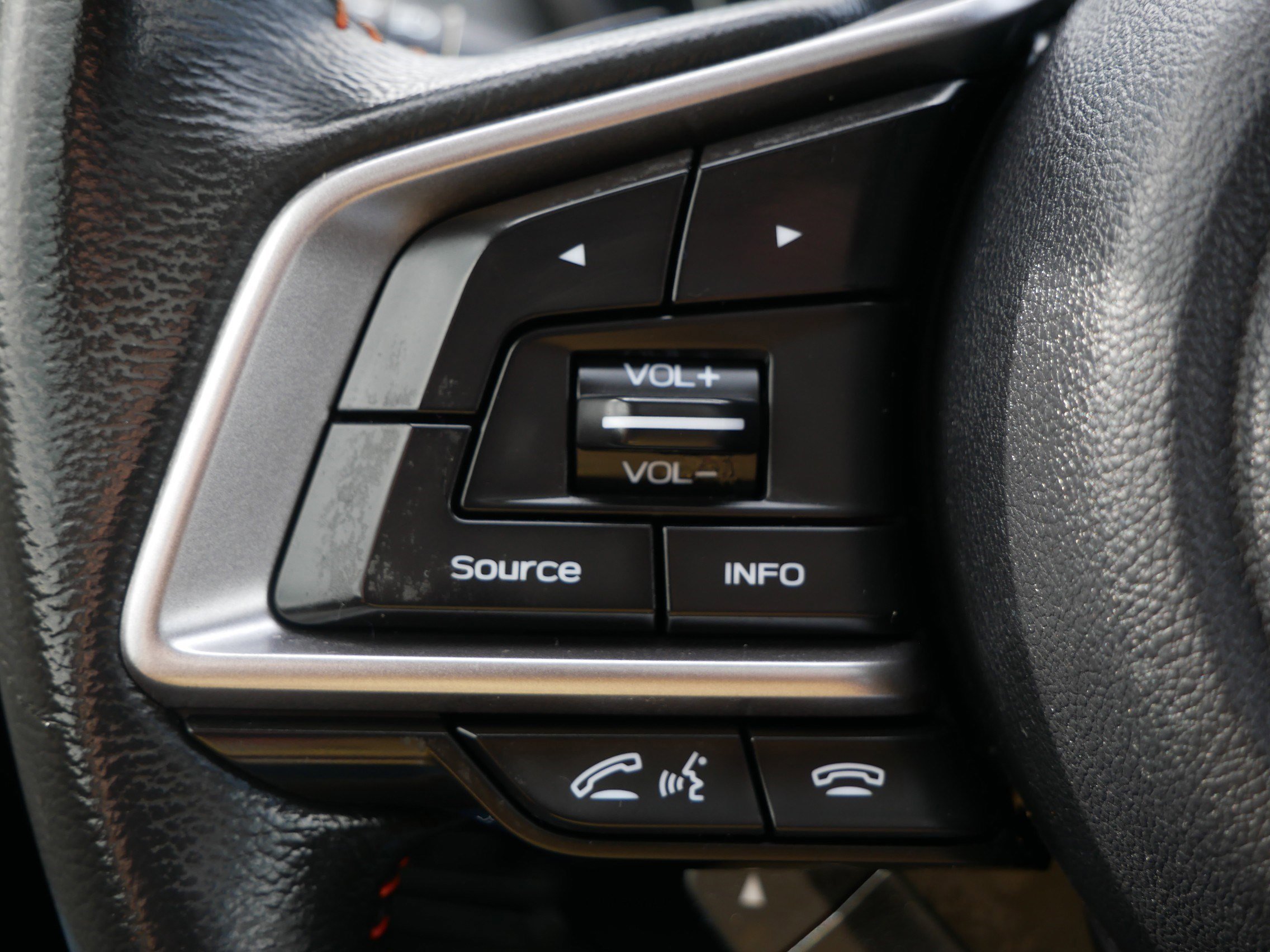 Used 2022 Subaru Crosstrek 2.5i Limited w/ Moonroof Package 2 image 26