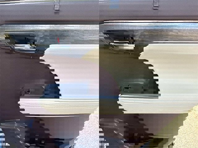 Used 2020 Toyota Highlander Platinum image 23