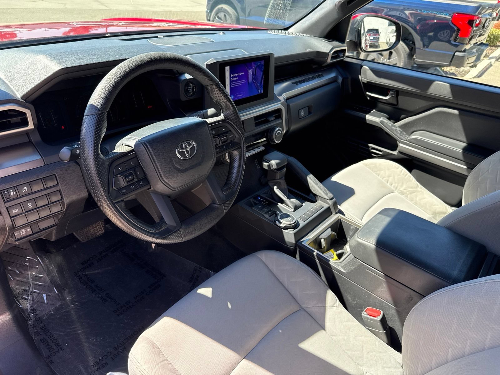 Used 2024 Toyota Tacoma SR5 AWD/4WD image 11