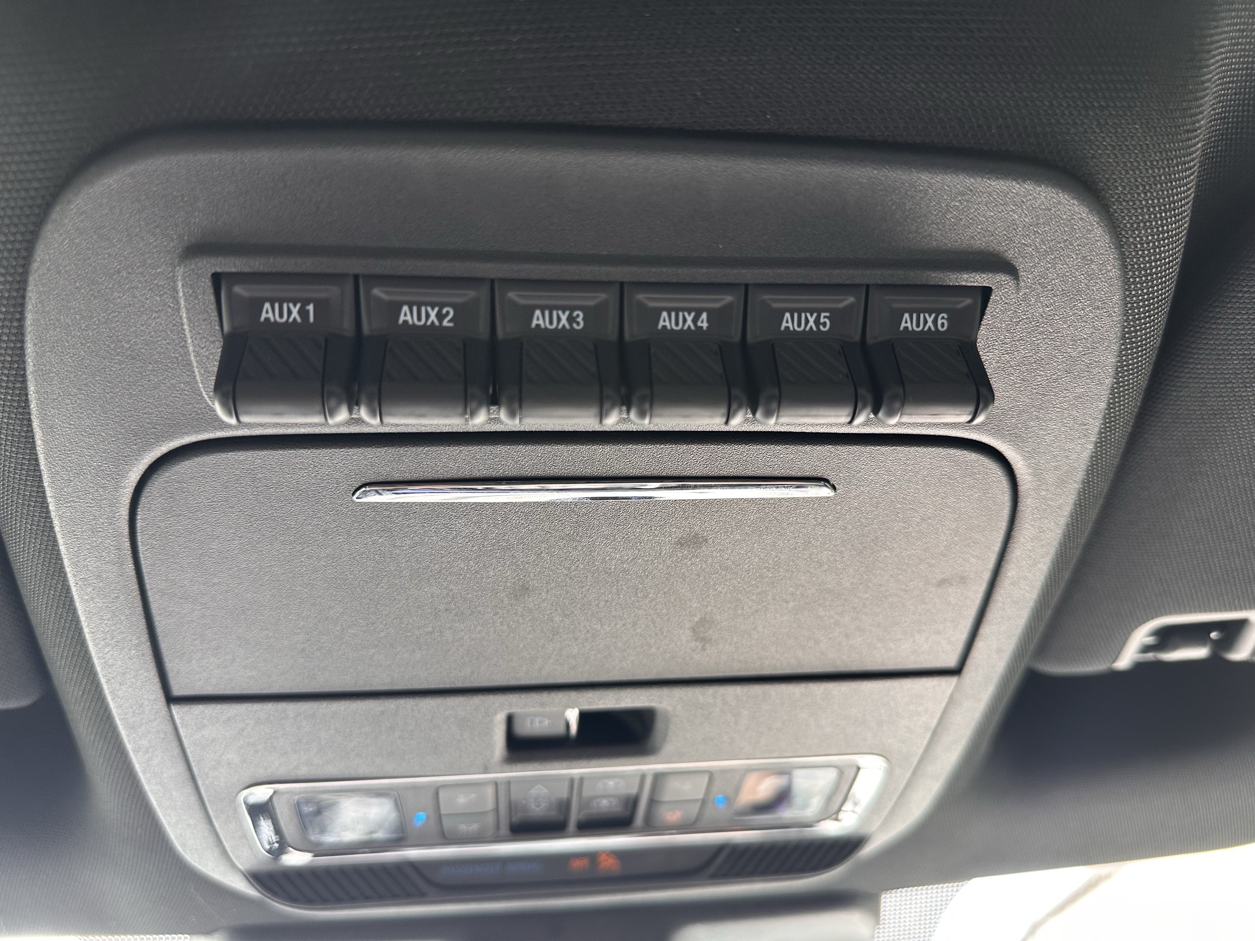 Certified 2025 Ford F150 Raptor AWD/4WD image 30