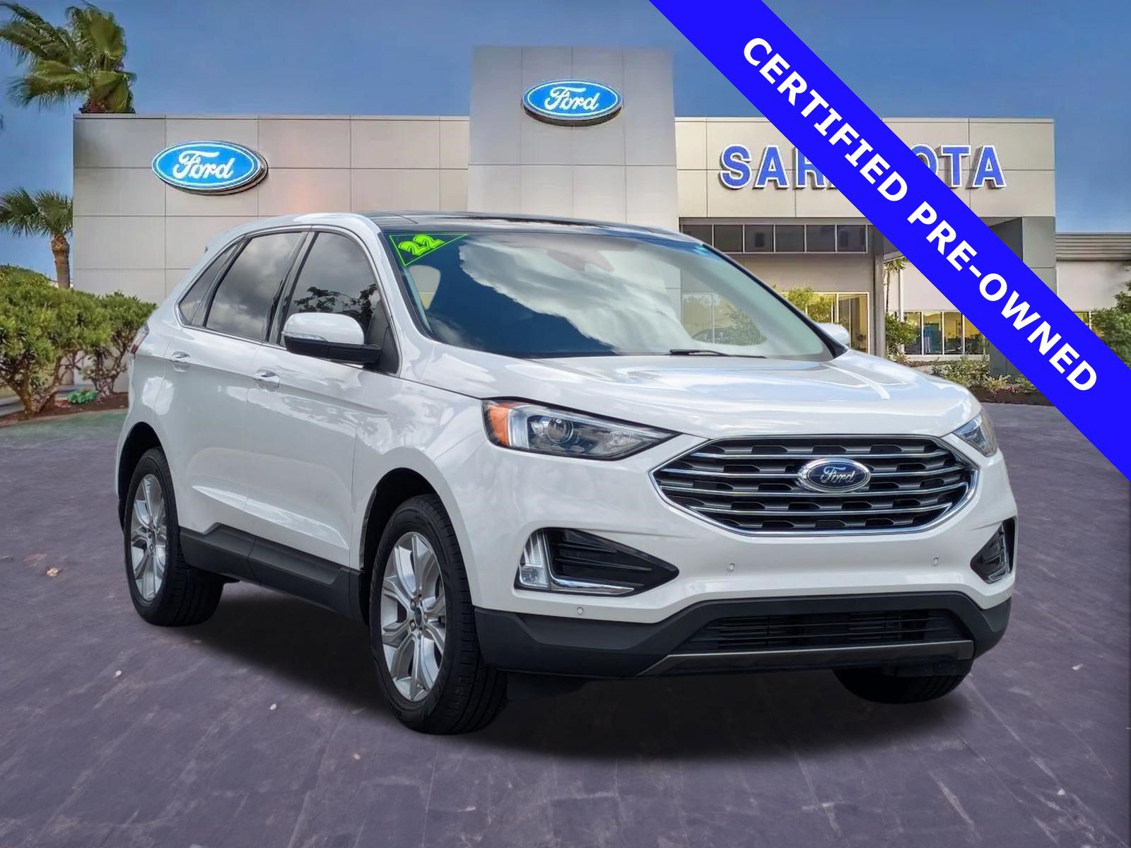 Certified 2022 Ford Edge Titanium AWD/4WD image 1