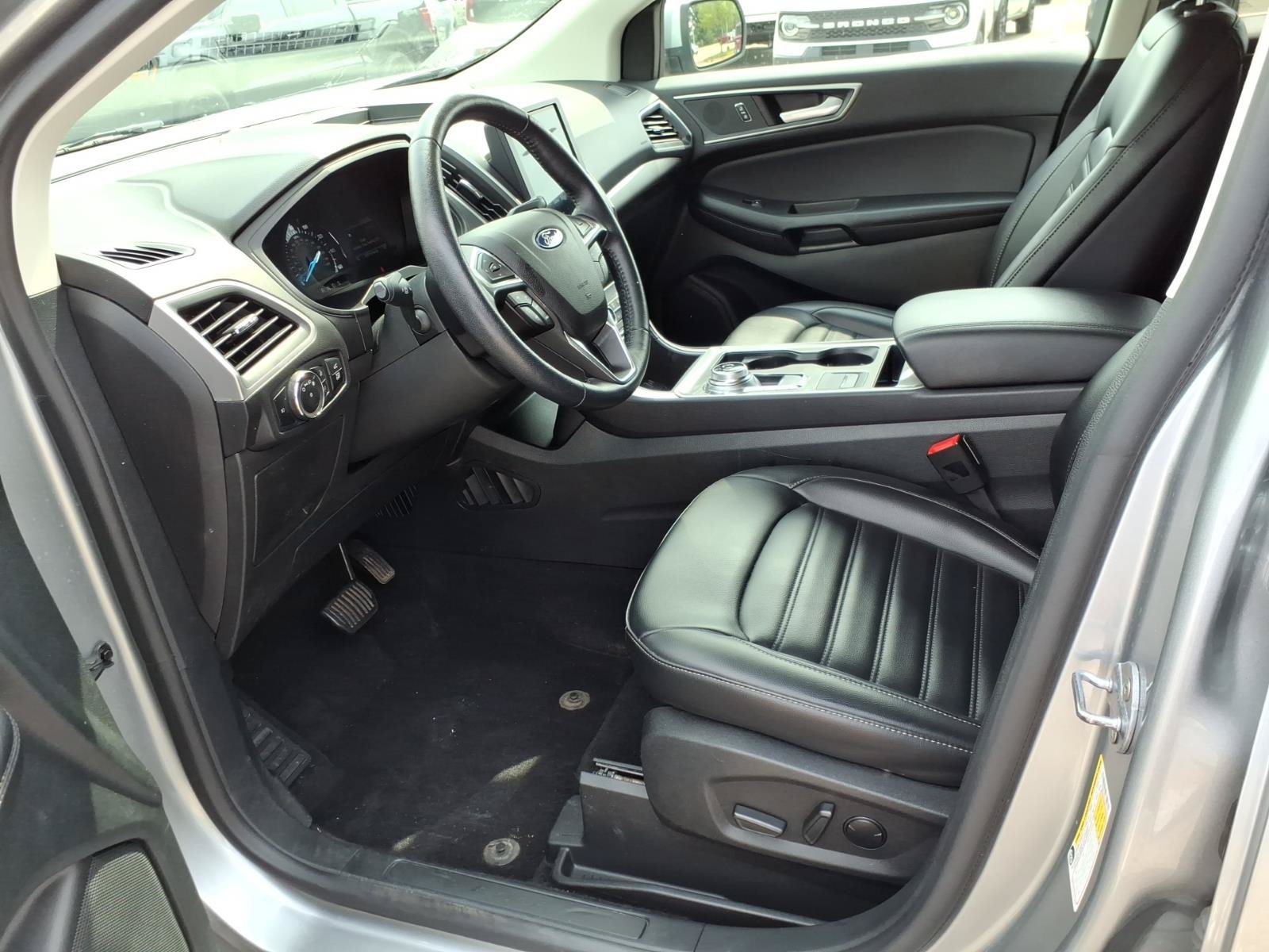 Certified 2023 Ford Edge SEL w/ Convenience Package AWD/4WD image 11