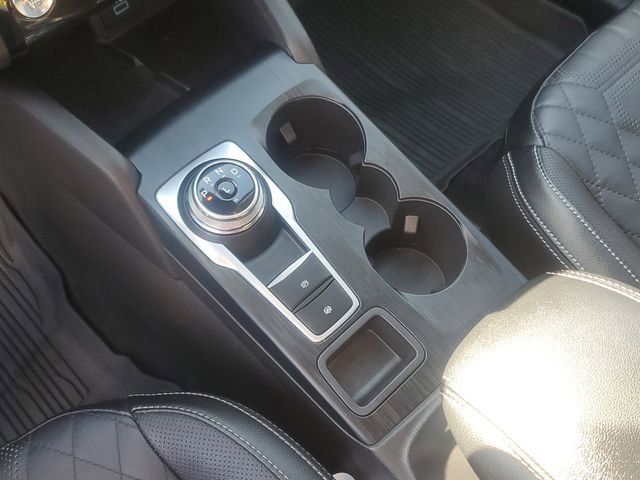 Certified 2023 Ford Escape Platinum w/ Premium Technology Package AWD/4WD image 23