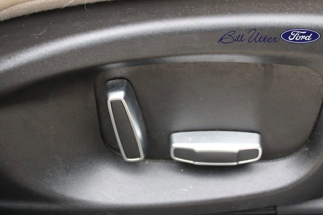 Used 2020 Jaguar F-PACE 25t image 12