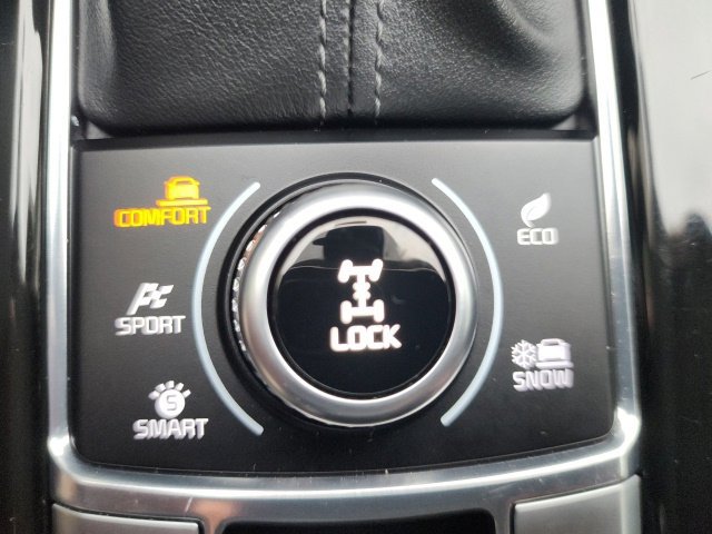Used 2020 Kia Telluride LX AWD/4WD image 21