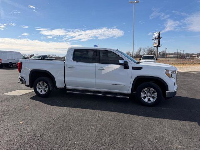 Used 2022 GMC Sierra 1500 SLE image 2