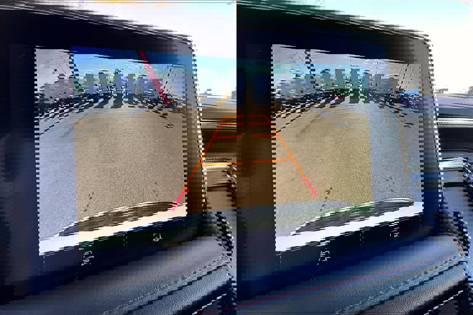 Used 2024 Chevrolet Suburban RST image 26