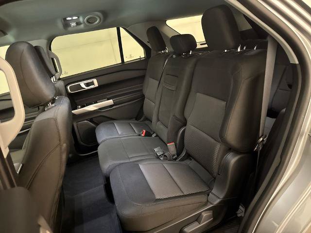 Certified 2022 Ford Explorer XLT RWD image 32