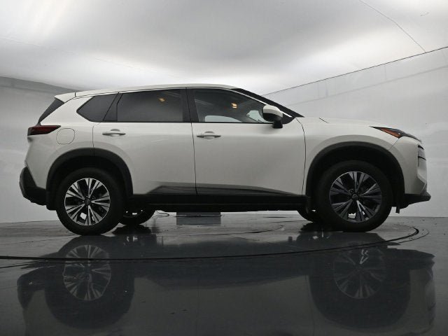 Used 2023 Nissan Rogue SV AWD/4WD image 42