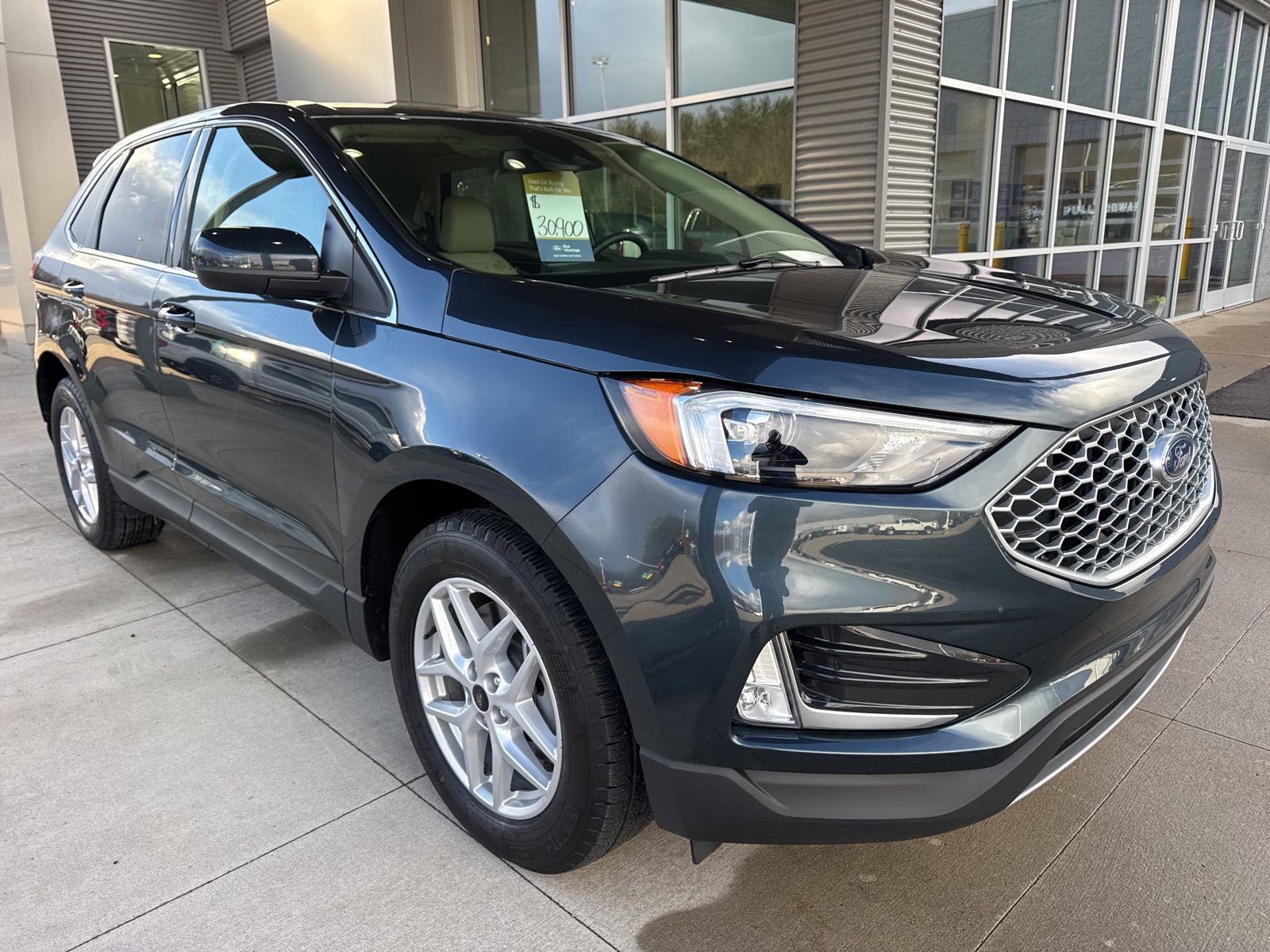 Certified 2024 Ford Edge SEL w/ Convenience Package image 10