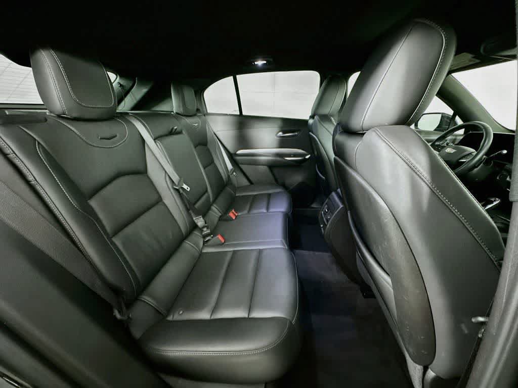 Used 2025 Cadillac XT4 Premium Luxury FWD image 30