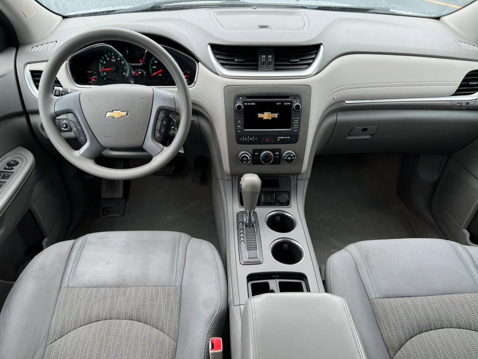 Used 2017 Chevrolet Traverse LS FWD video 2