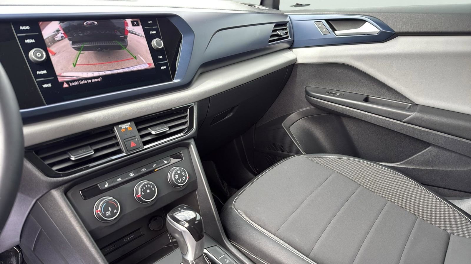 Used 2022 Volkswagen Taos SE image 20