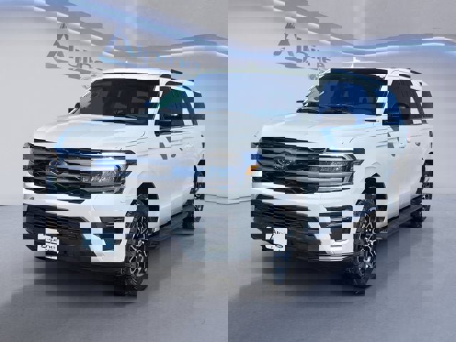 Certified 2022 Ford Expedition Max XL image 1