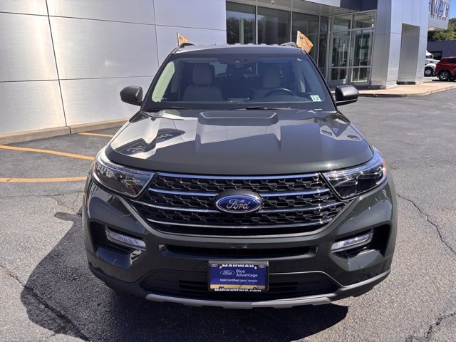 Certified 2022 Ford Explorer XLT w/ Equipment Group 202A image 9