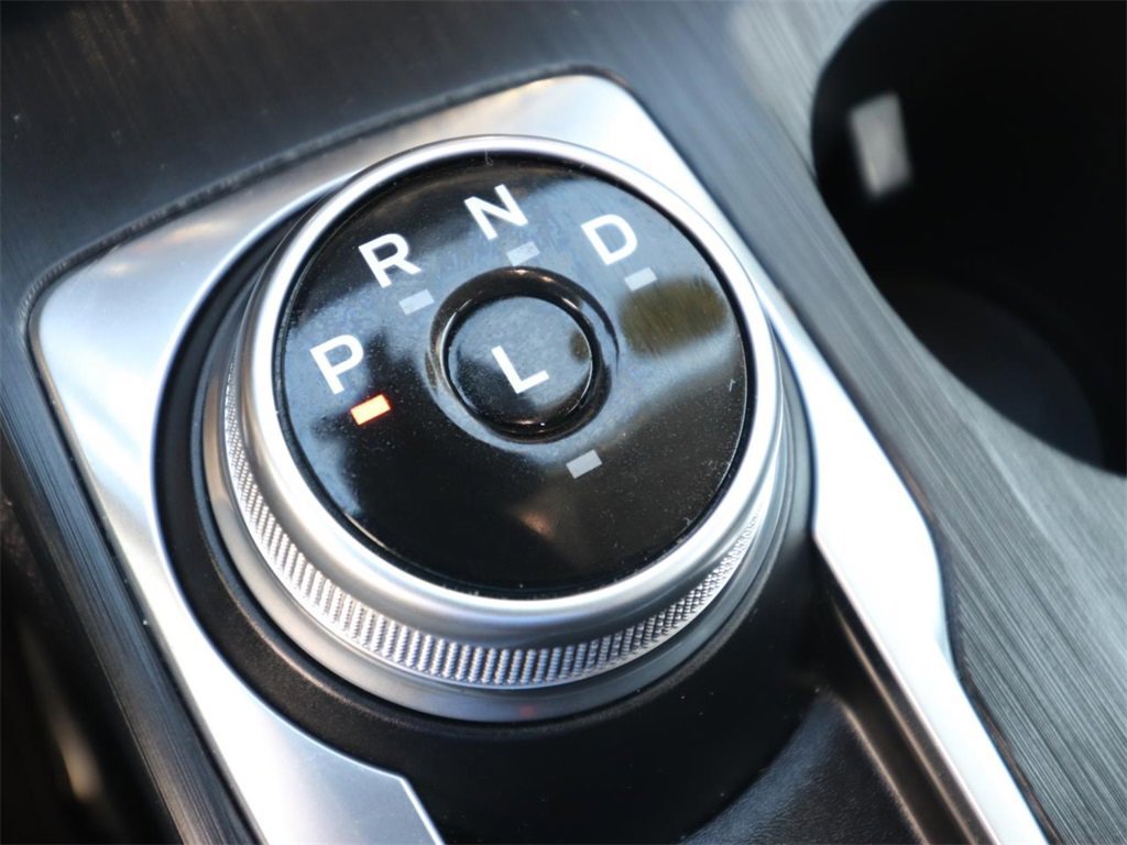 Certified 2022 Ford Escape SE w/ SE Sport Appearance Package image 19