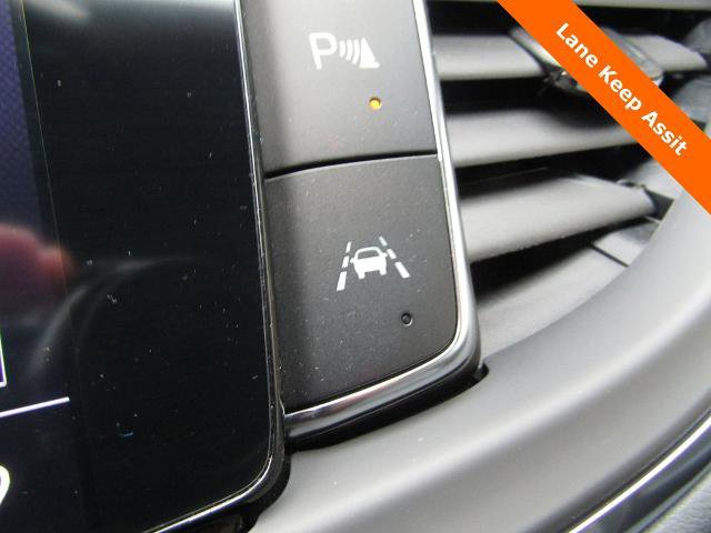 Used 2024 Buick Enclave Essence w/ Sport Touring Edition AWD/4WD image 14
