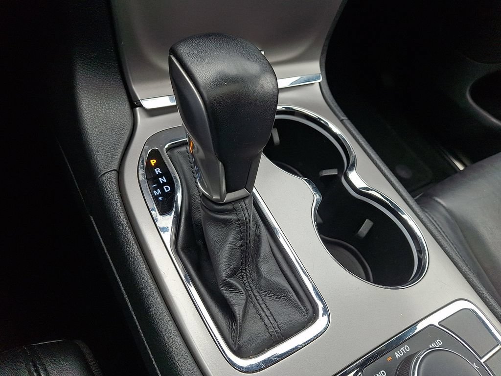 Used 2022 Jeep Grand Cherokee Limited AWD/4WD image 15