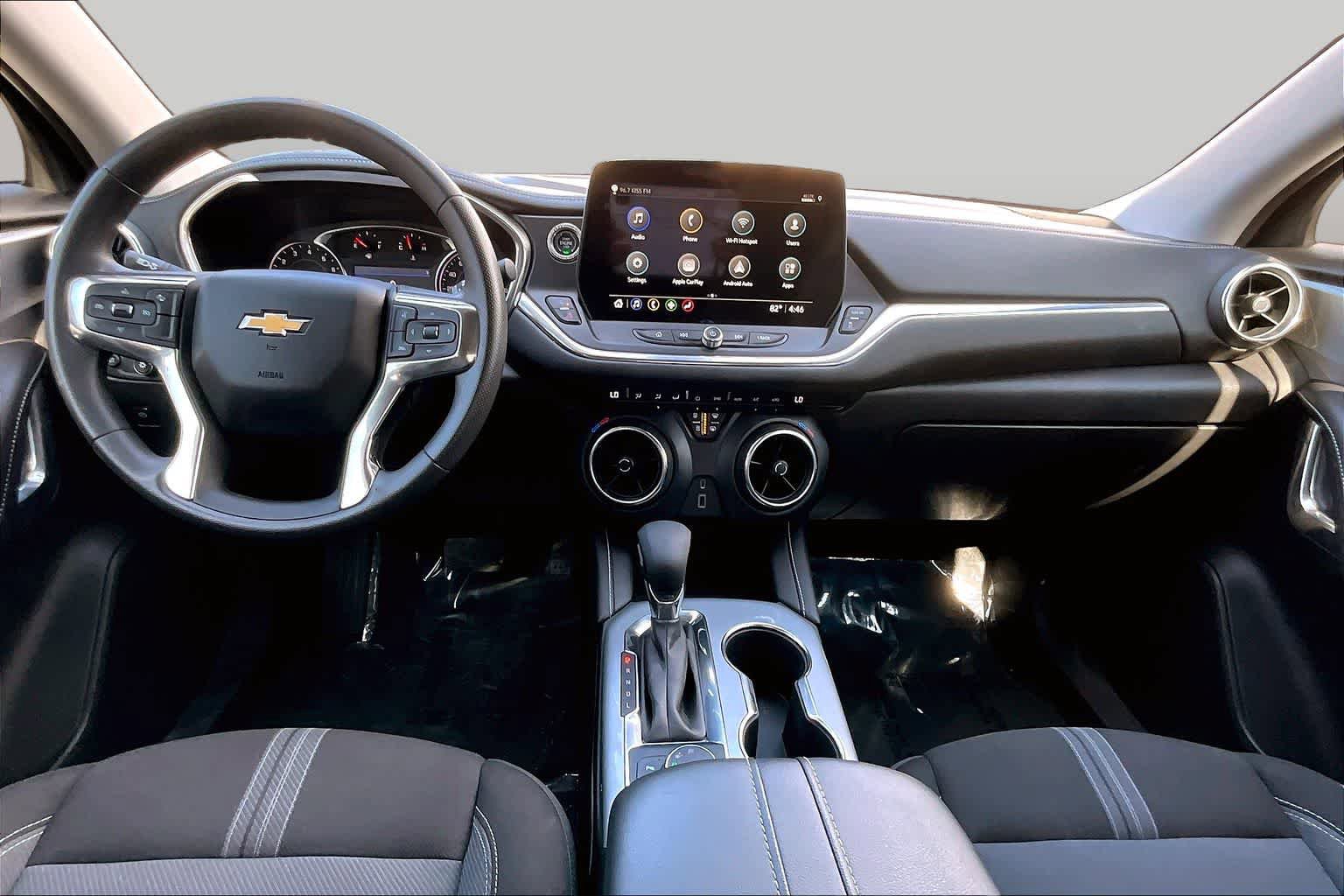 Used 2023 Chevrolet Blazer LT w/ Driver Confidence Package FWD image 16