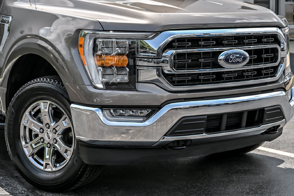 Certified 2023 Ford F150 XLT w/ Equipment Group 302A High AWD/4WD image 2