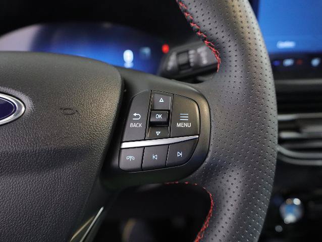 Certified 2025 Ford Escape ST-Line Elite w/ Premium Technology Package AWD/4WD image 17
