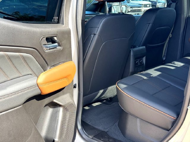 Used 2026 GMC Canyon AT4 w/ Nightfall Essentials Package AWD/4WD image 23