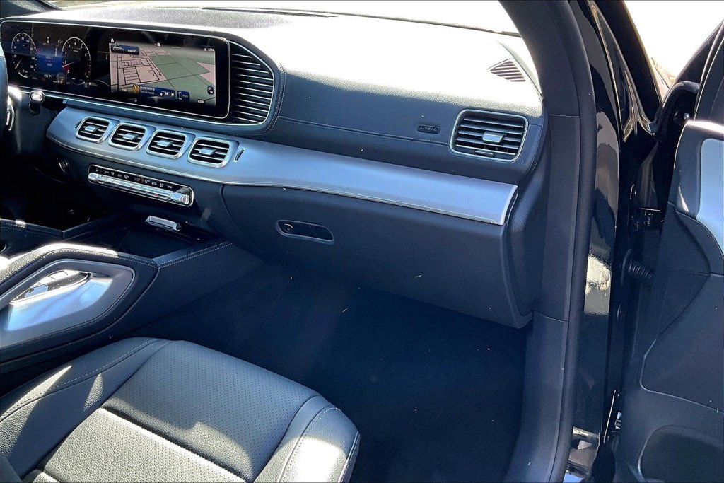 Used 2026 Mercedes-Benz GLE 350 4MATIC w/ Driver Assistance Package image 15