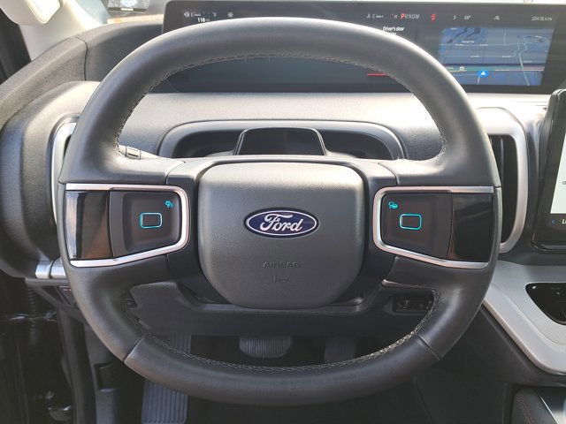 Certified 2025 Ford Expedition Active image 29
