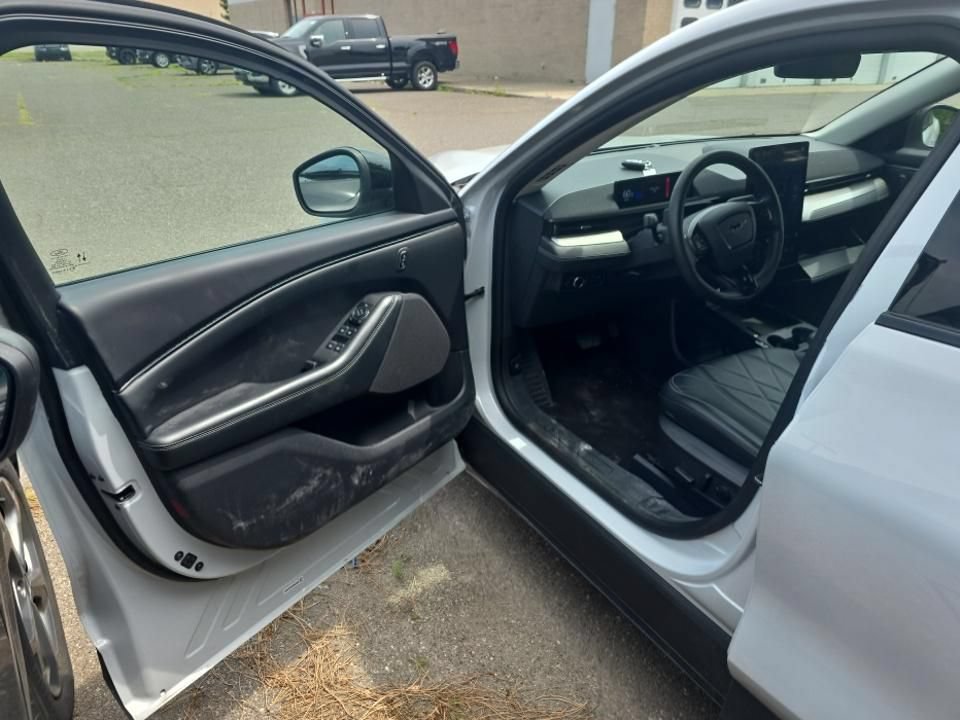 Certified 2023 Ford Mustang Mach-E Select AWD/4WD image 6