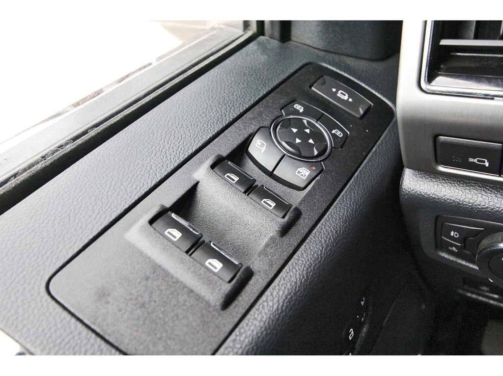 Certified 2022 Ford F450 Platinum AWD/4WD image 21