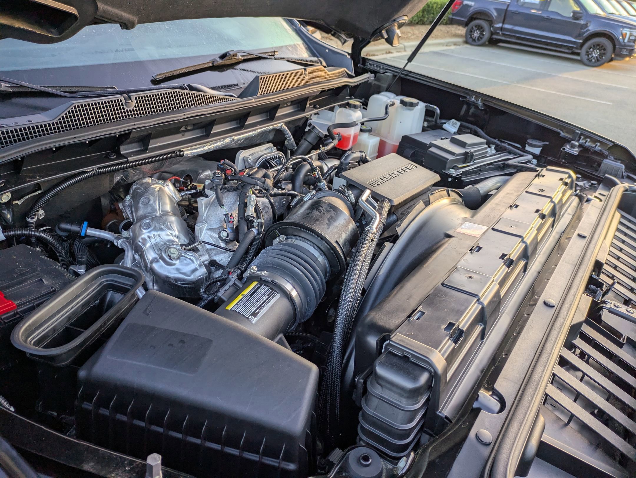 Used 2025 Chevrolet Silverado 2500 High Country w/ Technology Package image 46