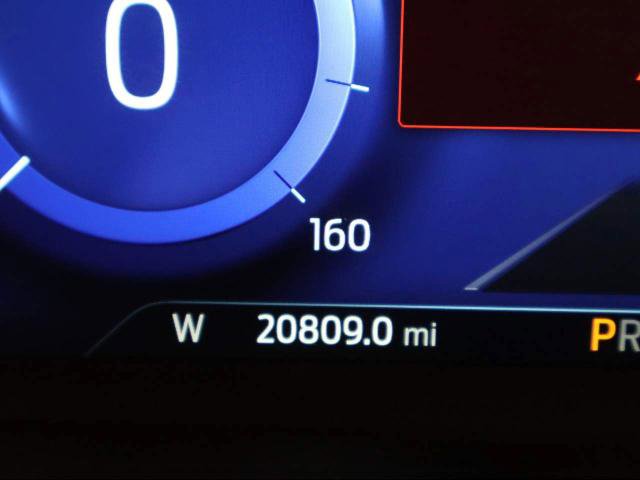 Certified 2022 Ford Escape Titanium w/ Class II Trailer Tow Package image 22