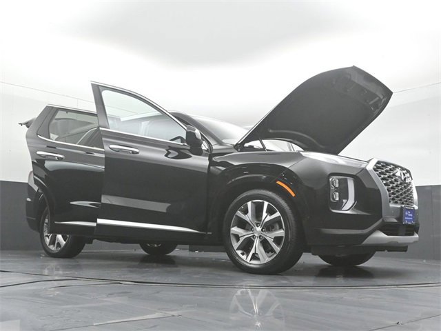 Used 2022 Hyundai Palisade Limited w/ Cargo Package image 55