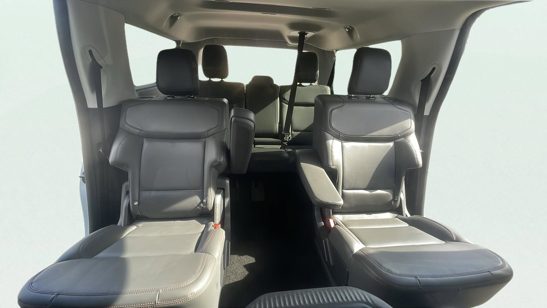 Certified 2025 Ford Expedition Max Active AWD/4WD image 19