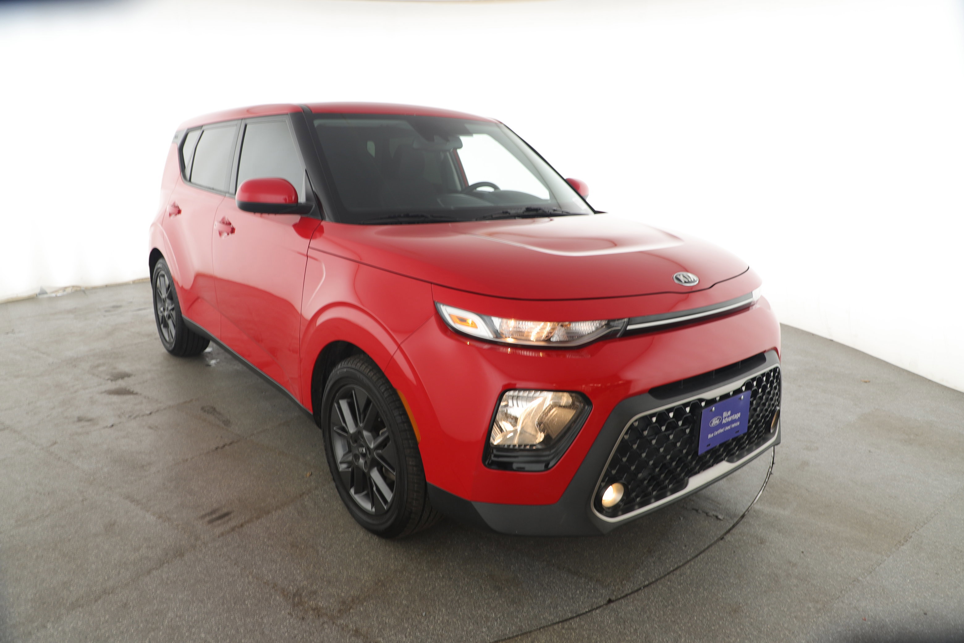 Used 2021 Kia Soul EX image 3
