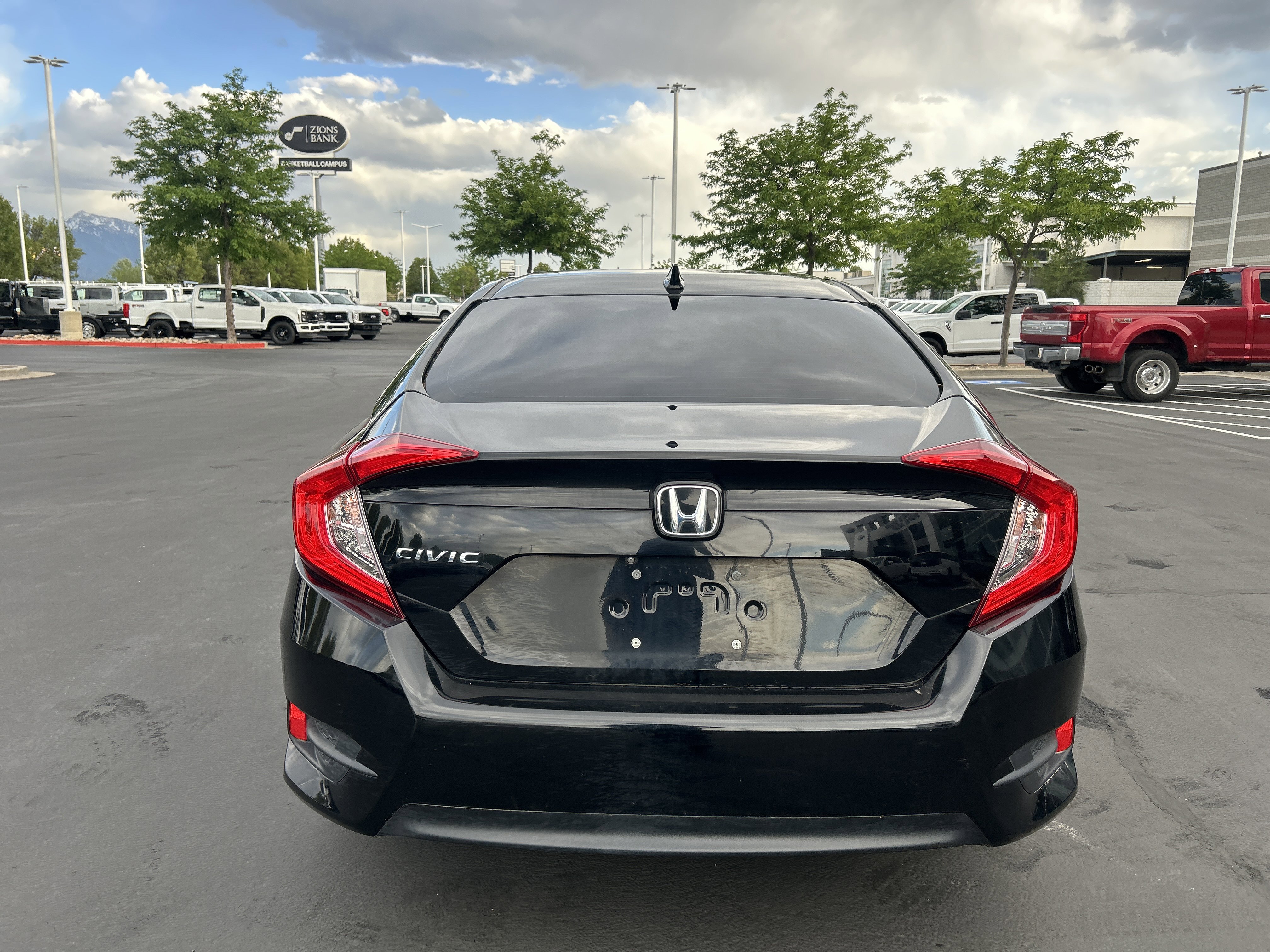 Used 2017 Honda Civic EX image 4