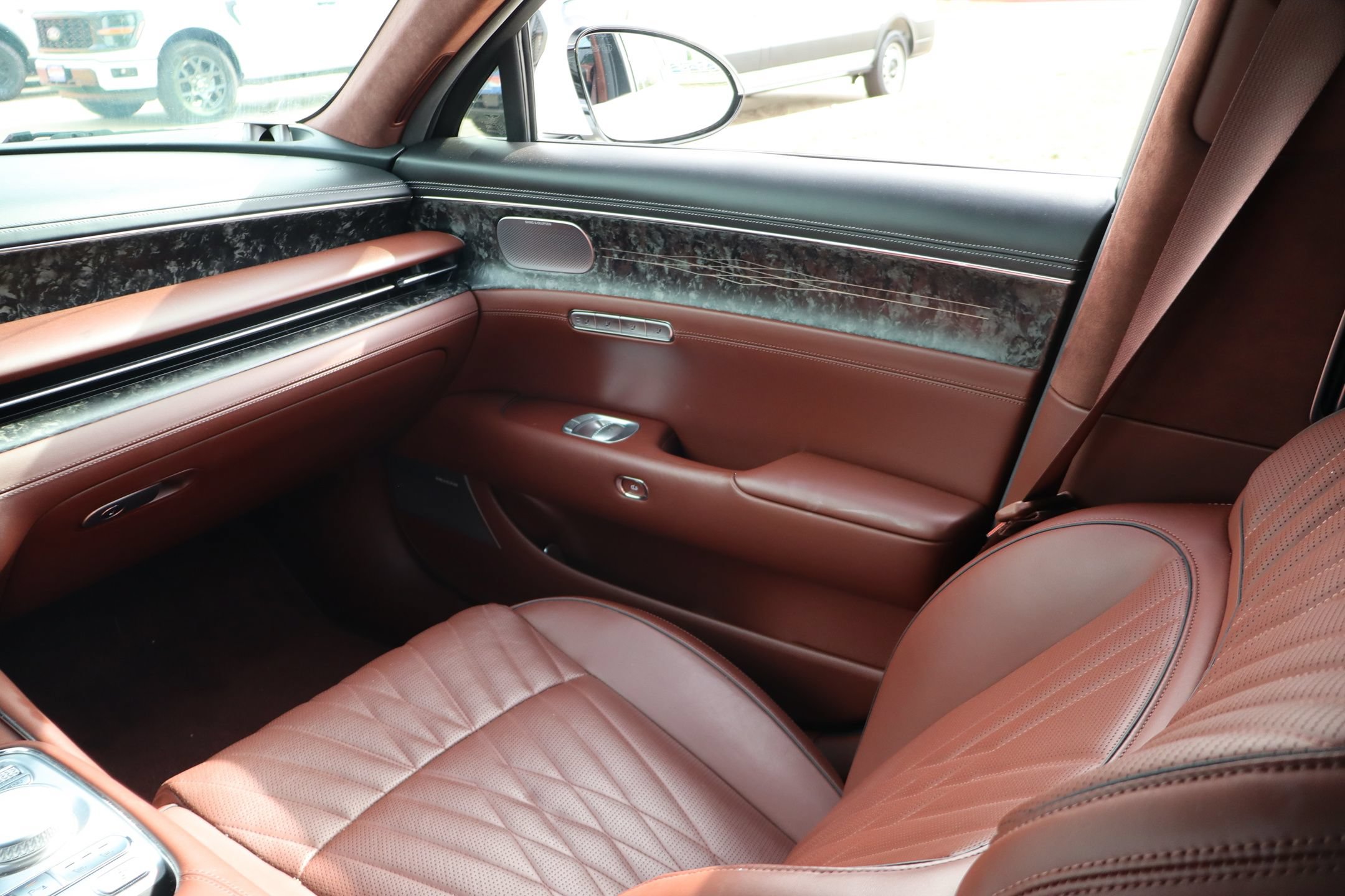 Used 2023 Genesis G90 3.5T AWD/4WD image 27