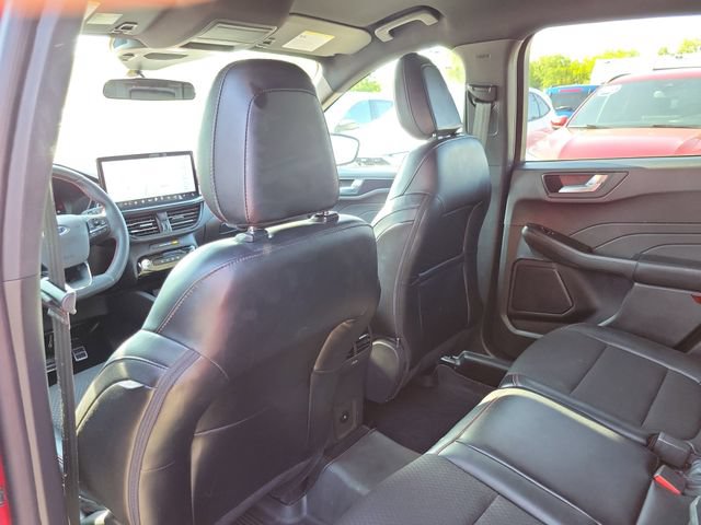 Certified 2024 Ford Escape ST-Line w/ Tech Pack #1 AWD/4WD image 27