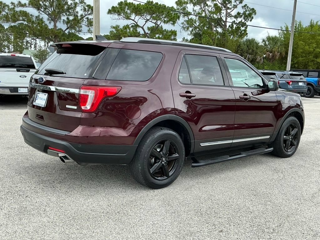 Certified 2018 Ford Explorer XLT FWD image 16