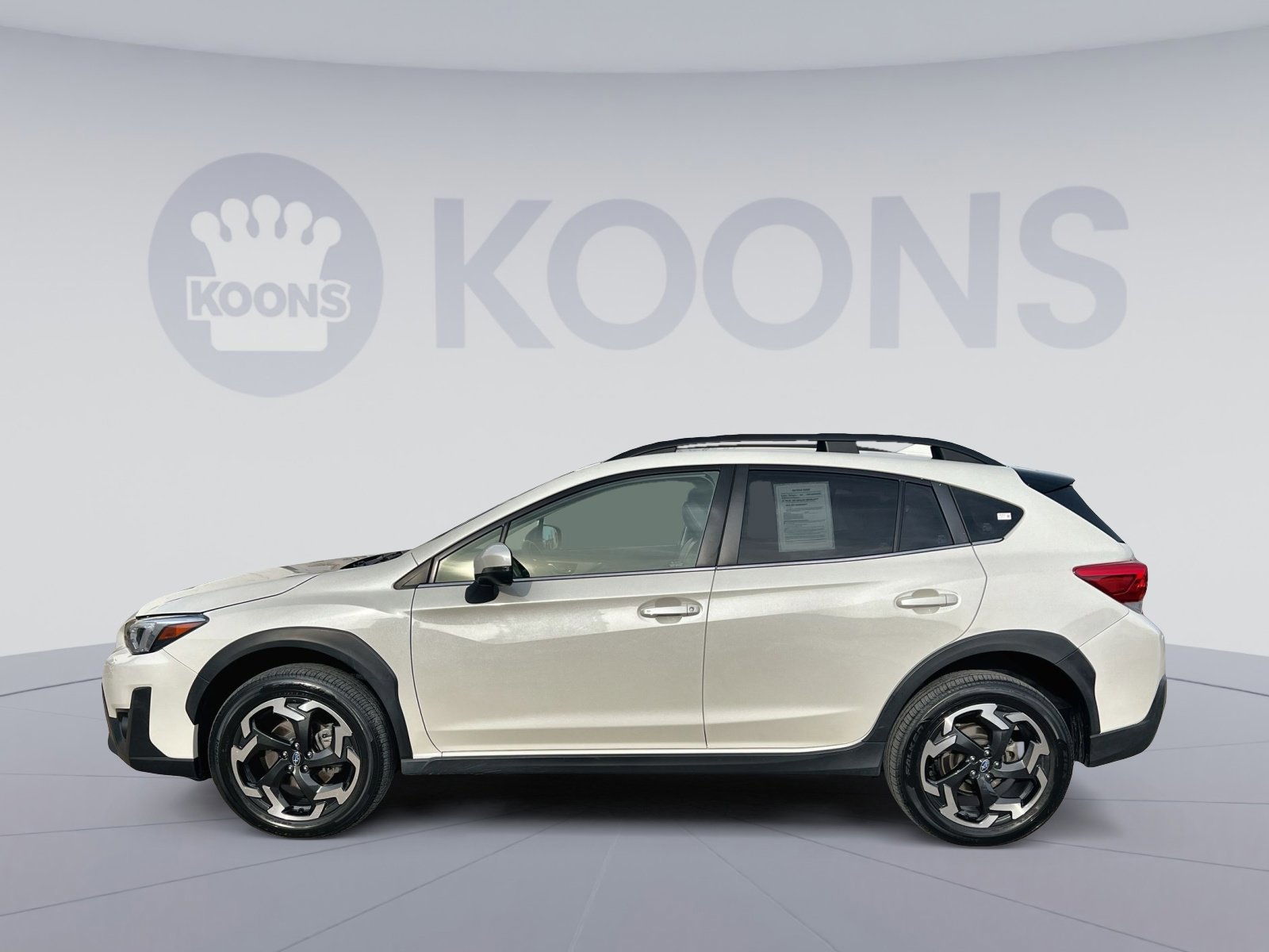 Used 2023 Subaru Crosstrek 2.5i Limited image 2