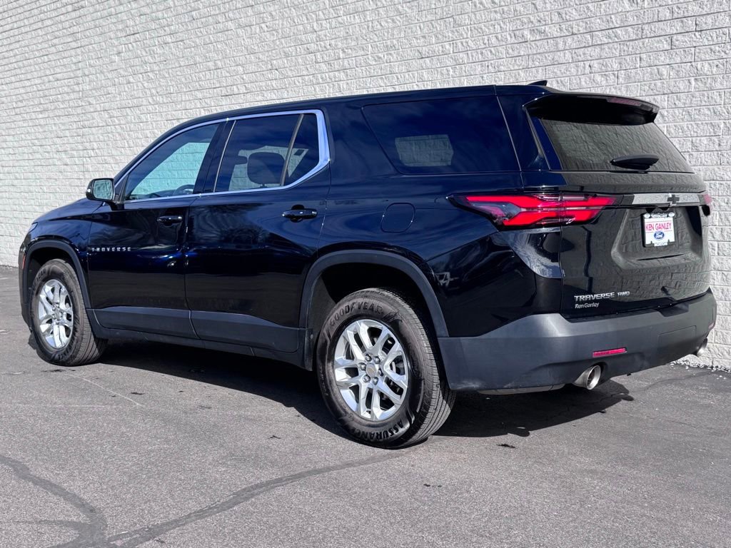 Used 2023 Chevrolet Traverse LS w/ Safety Package AWD/4WD image 13