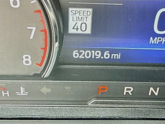 Certified 2022 Ford Explorer XLT w/ Equipment Group 202A AWD/4WD image 17