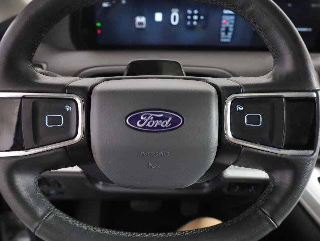 Certified 2025 Ford Expedition Active AWD/4WD image 13