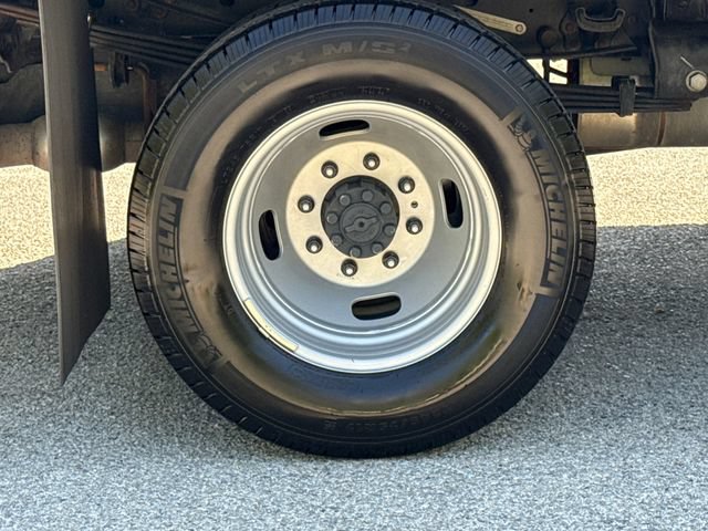 Certified 2025 Ford F350 XLT AWD/4WD image 10