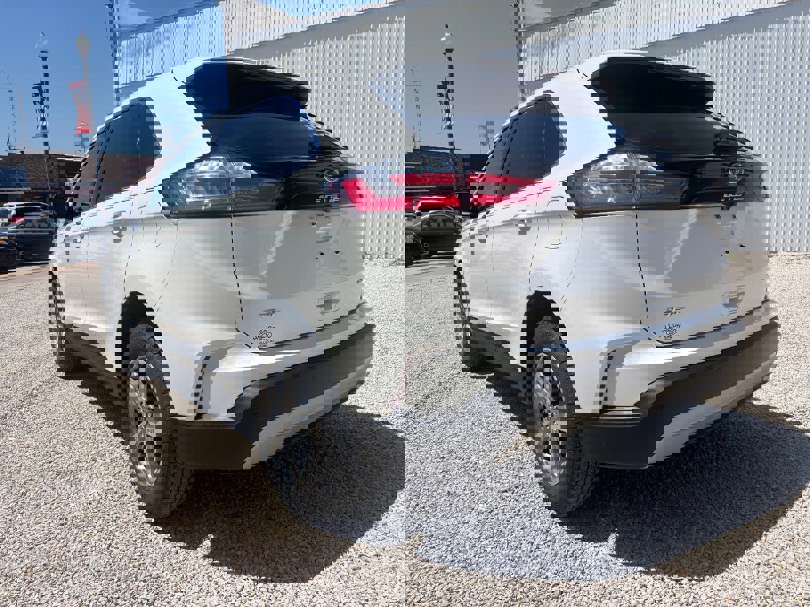 Certified 2023 Ford Edge SEL w/ Convenience Package image 3